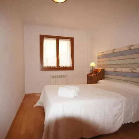 Lh Casa Chispa * Benasque