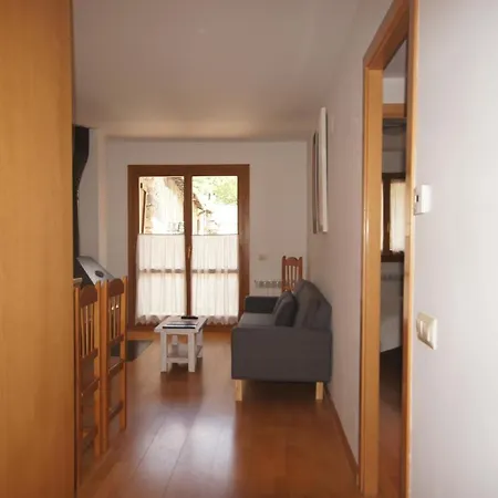 Lh Casa Chispa * Benasque